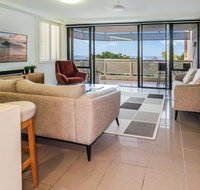 North Shore Towers - Accommodation 4U