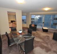 North Sydney Fully Self Contained Modern 2 Bed Apartment 2207BER - Accommodation 4U