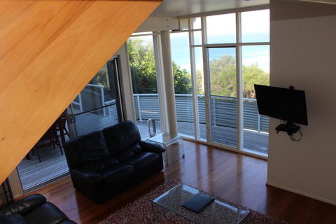 NORTHPOINT 1 - Accommodation 4U 3