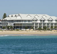 Ocean Centre Hotel - Accommodation 4U