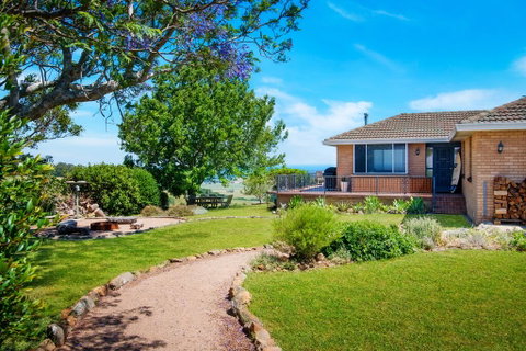 Ocean Willow - Accommodation 4U 1