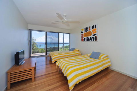 Oceanside 3 Bedrooms - Accommodation 4U 1