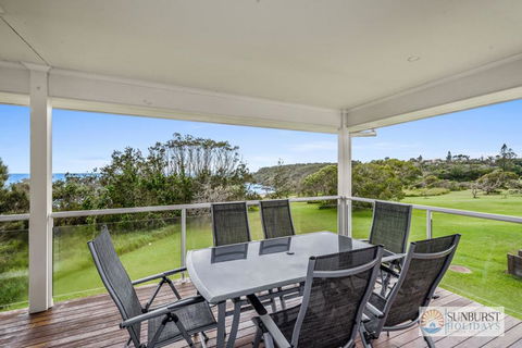 Oceanview Beach Front - Accommodation 4U 2