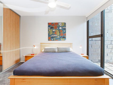 One Mile Ridge', 12a/26 One Mile Close - Stunning Views, Air Con, Infinity Pool - Accommodation 4U 3