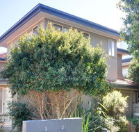 One Street Back from the Surf Beach - Accommodation 4U