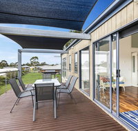 Orense - Waterviews in Newlands Arm - Accommodation 4U