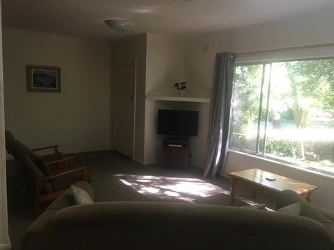 Ovensview On Riverside - Accommodation 4U 3