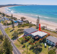Pacifica 2 - Opposite the beach at Brooms Head - Accommodation 4U