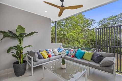 Park Avenue Luxe Townhouse Brand New Sleeps 9 - Accommodation 4U 1