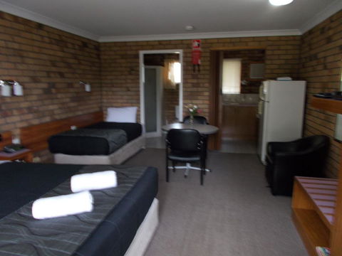 Park House Motor Inn - Accommodation 4U 0