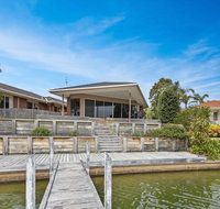 Pelican Brief - relaxing canal frontage - Accommodation 4U