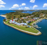 Peninsula Court 6 - Accommodation 4U