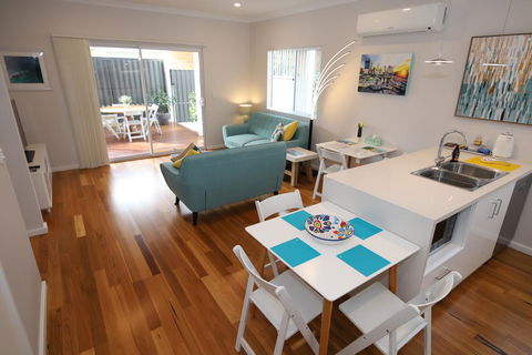 Perth Beachside Holiday House - Accommodation 4U 3