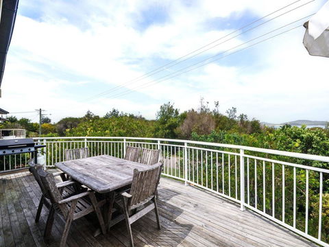 Pet Friendly - Barnacle - Accommodation 4U 1