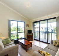 Pet Friendly on Pelican - Close to Myall River - Accommodation 4U