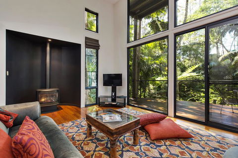 Pethers Rainforest Retreat - Accommodation 4U 0