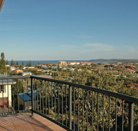 Phoenix Terrace -townhouse Yamba - Accommodation 4U