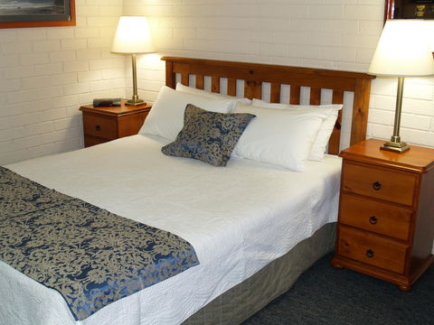 Pigeon House Motor Inn - Accommodation 4U 1