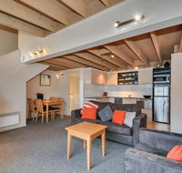 Pinot - Accommodation 4U