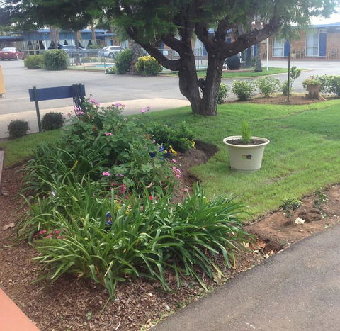 Plainsman Motel - Accommodation 4U 0