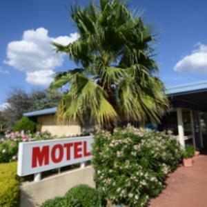 Plainsman Motel - Accommodation 4U 3