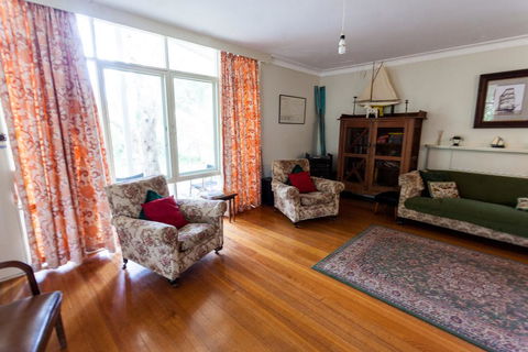 Point Lonsdale Beach House - Accommodation 4U 2