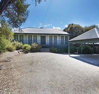 Poolside Sorrento - Accommodation 4U