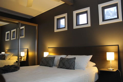 Portman House - Accommodation 4U 2