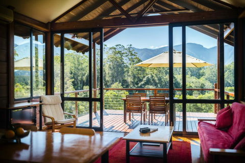 Promised Land Retreat - Accommodation 4U 3