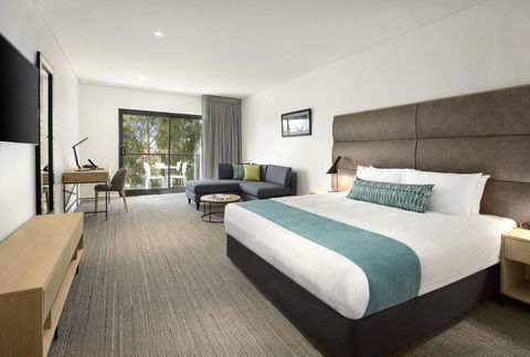 Quality Hotel Lakeside - Accommodation 4U 2