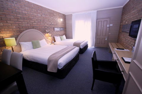 Quality Inn Colonial - Accommodation 4U 1