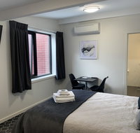 Queens Arms Hotel - Accommodation 4U