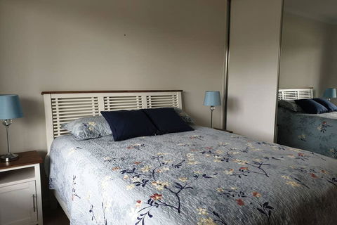 Quiet Apartment Walking Distance To Restaurants - Accommodation 4U 3
