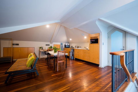 Quiet Private Studio In Strathfield With Kitchenette And Private Bathroom 3min To Station Sleeps 6 - Accommodation 4U 0