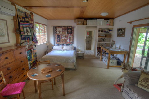 Quilters Studio - Accommodation 4U 3