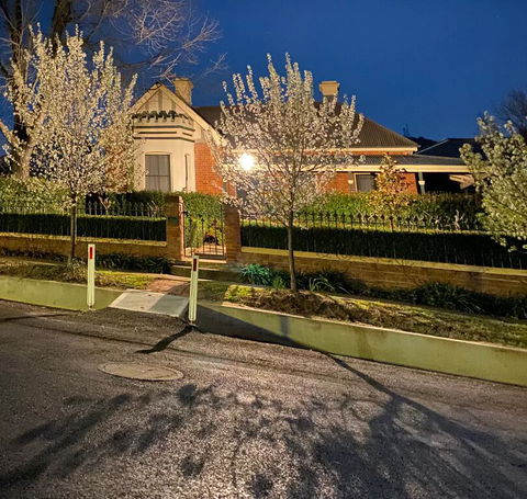 QUILTY HOUSE (Formerly Beethovens) - Accommodation 4U 0
