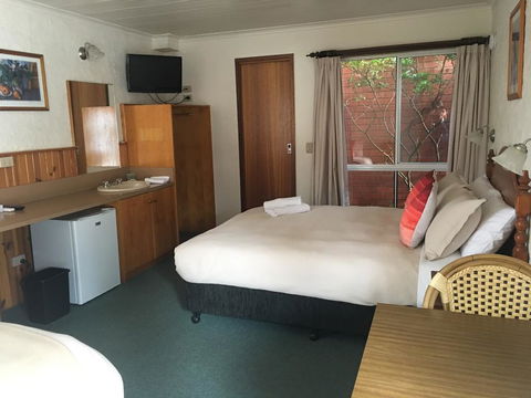 Railway Motel Myrtleford - Accommodation 4U 1