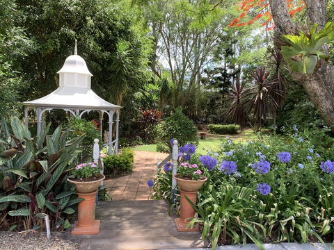 REED HOUSE At Maleny-The White Pavilion - Accommodation 4U 1