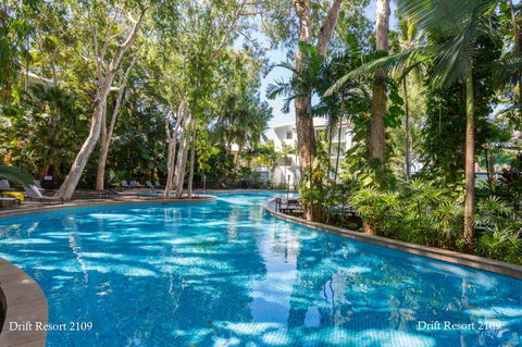 Relax In Palm Cove - Accommodation 4U 0