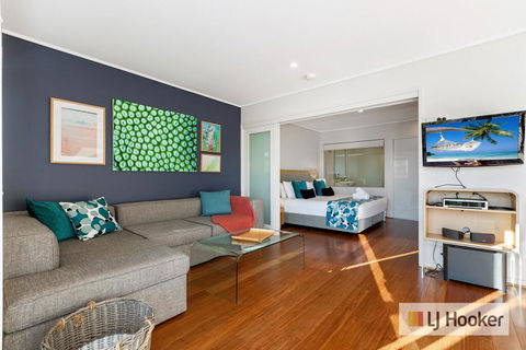 RESORT & SPA 8321 HINTERLAND Views - Accommodation 4U 3
