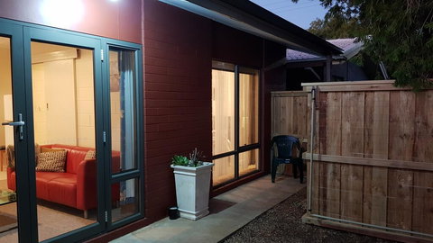 Rise N' Shine - Min Stay 4 Nights - Accommodation 4U 0