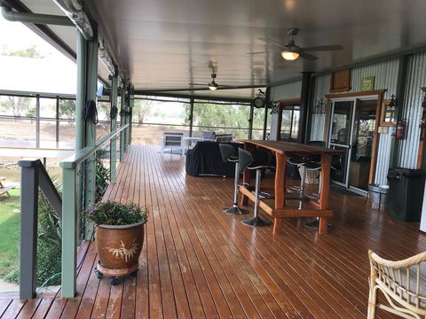 Riverside Farm Retreat BnB - Accommodation 4U 2