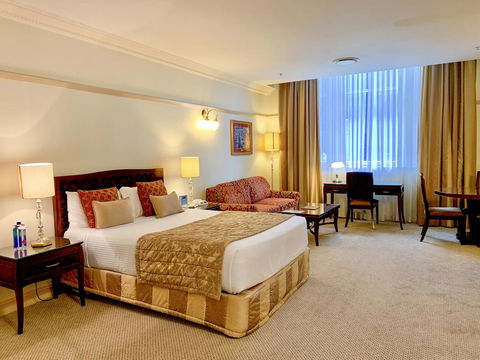 Royal Albert Hotel - Accommodation 4U 1