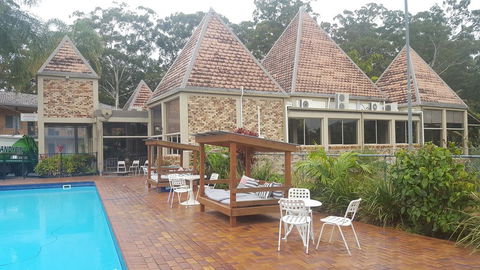 Sanctuary Resort Motor Inn - Accommodation 4U 1