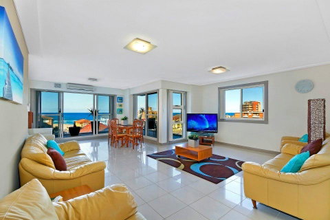 Sandy Cove Apartments Unit 16 - Accommodation 4U 0