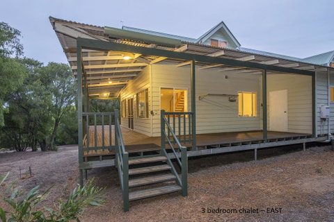 Sea Breeze Chalets Yallingup - Accommodation 4U 2
