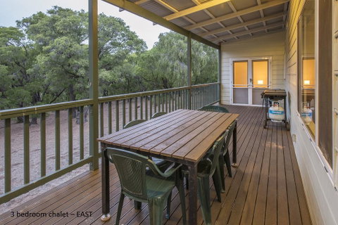 Sea Breeze Chalets Yallingup - Accommodation 4U 3