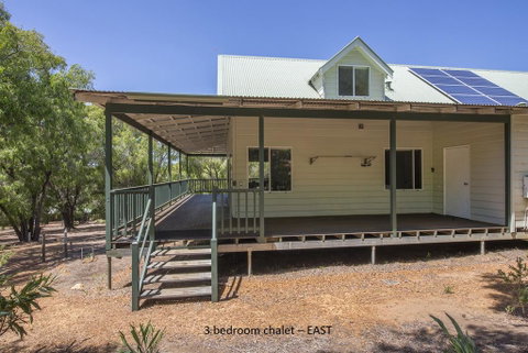 Sea Breeze Chalets Yallingup - Accommodation 4U 1