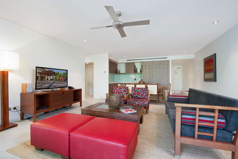 Sea Temple Palm Cove Apartment 213 - Accommodation 4U 2