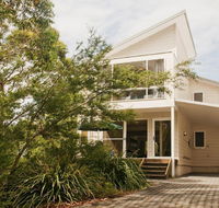 Sea Whispers - a real native outlook - Accommodation 4U